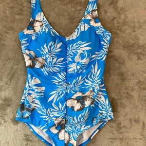 NWT One Piece Swimsuit